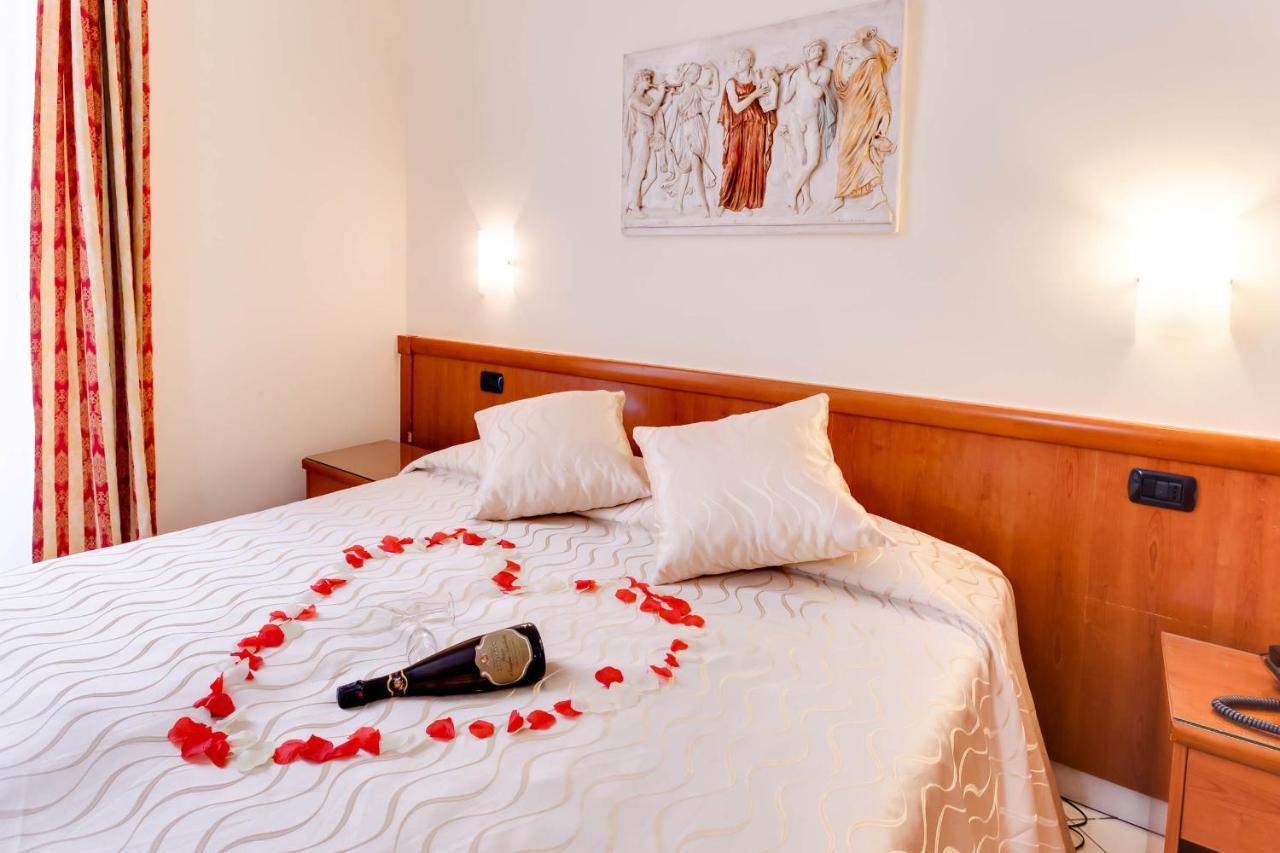 Hotel Suite Caesar Rome Luaran gambar