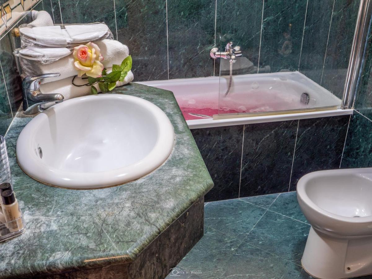 Hotel Suite Caesar Rome Luaran gambar