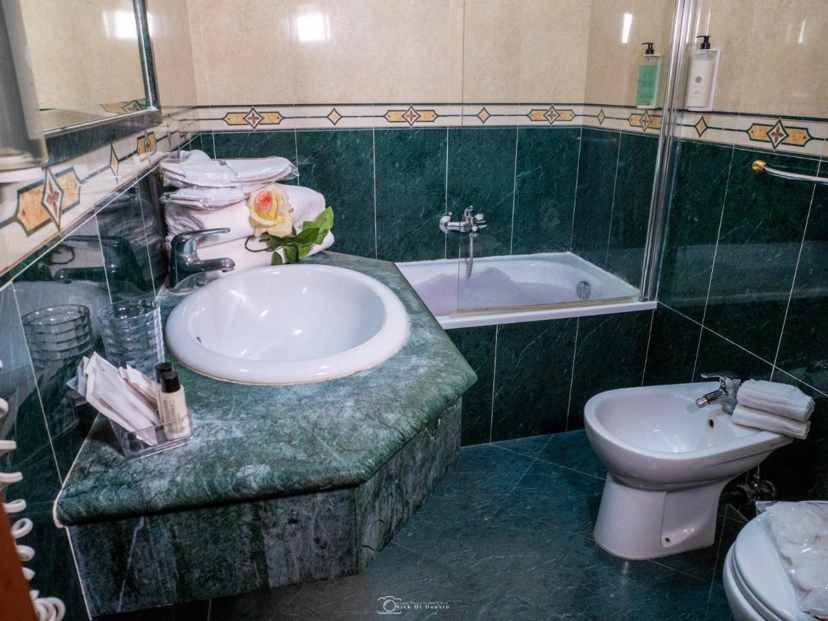 Hotel Suite Caesar Rome Luaran gambar