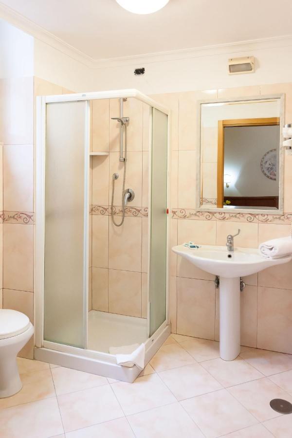 Hotel Suite Caesar Rome Luaran gambar